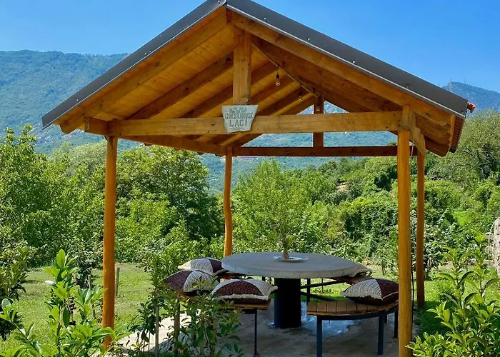 Laci Hébergement de vacances Tirana